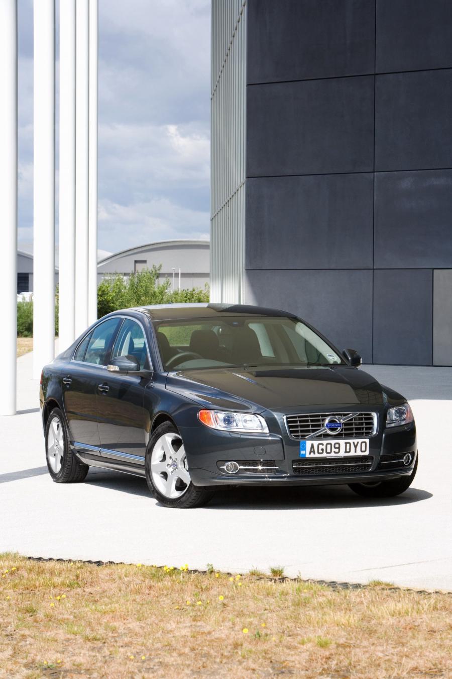  Volvo S80 2009 года  (фото 61 из 76)
